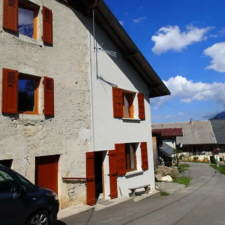 Le Vieux Chene Bed & Breakfast *